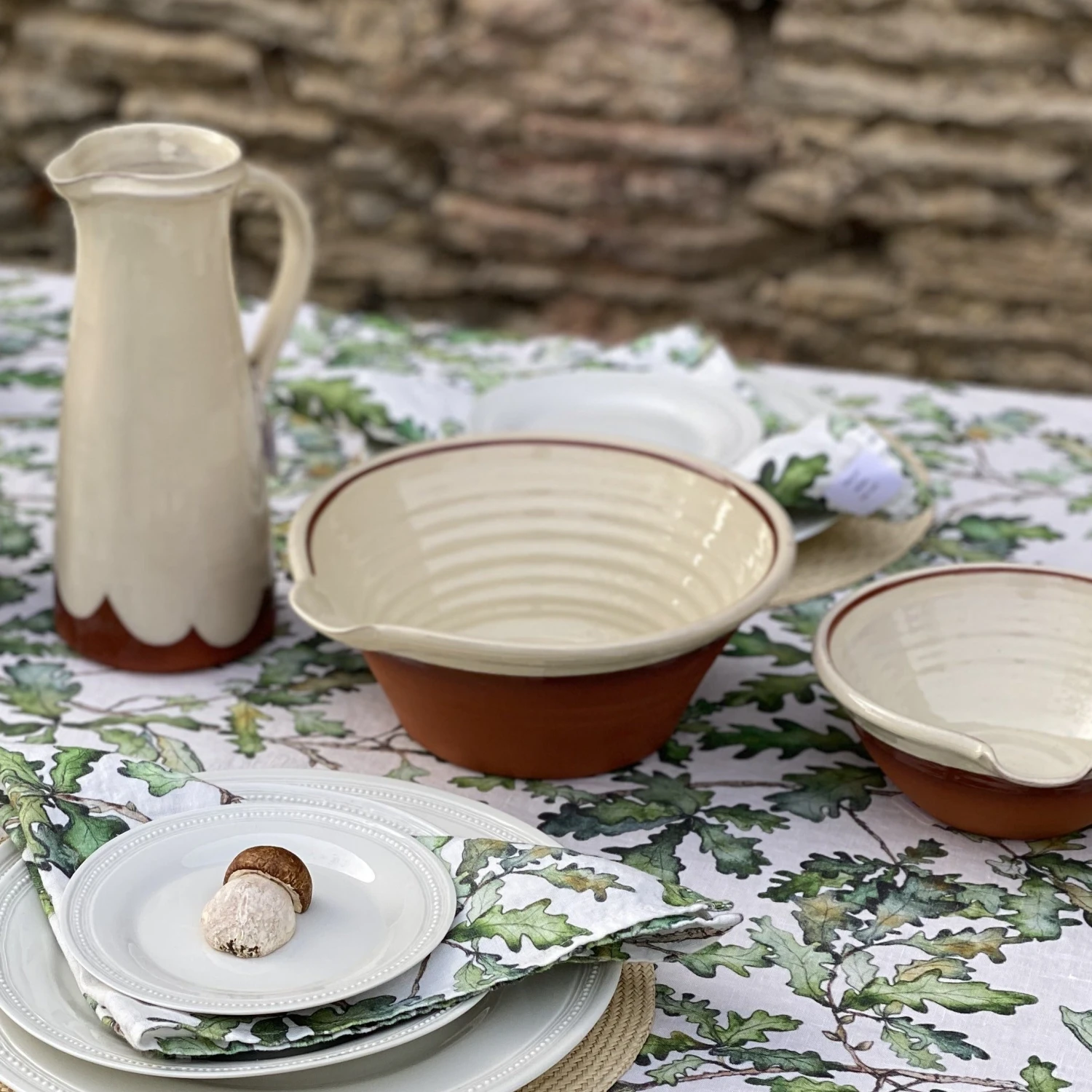 Thyme Ceramics Small Lipped Farmhouse Bowl In White